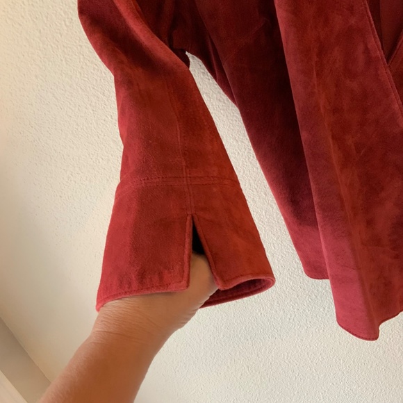 VINTAGE! Red Leather Wrap Top Size Medium - Picture 4 of 13